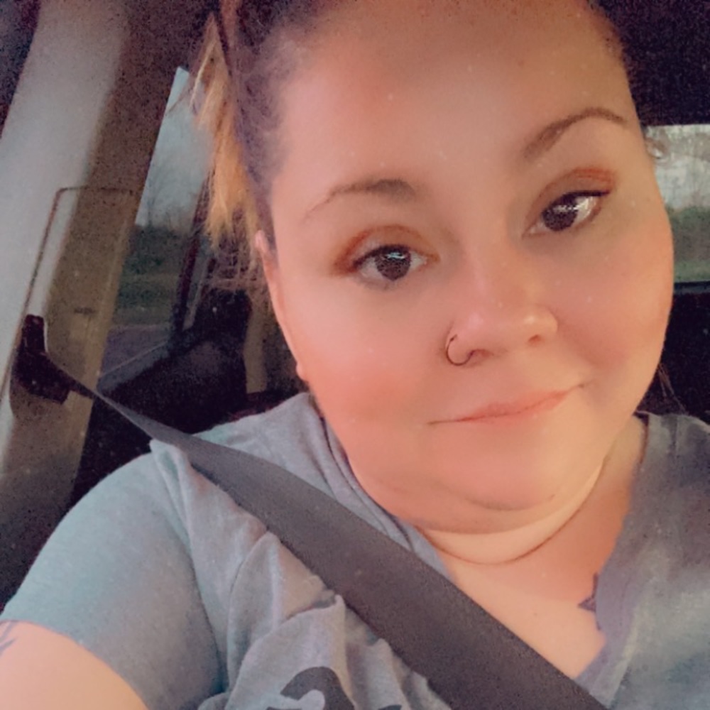 Meet your Posher, Jenelle